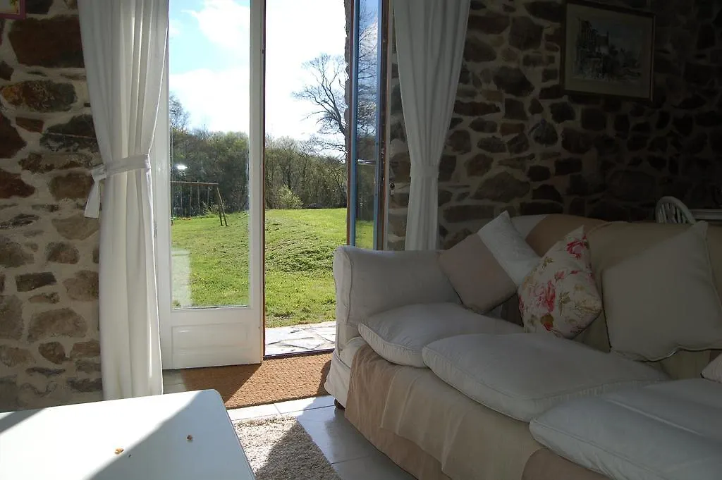 Corentin Cottages - Stewart Morpurgo Plomodiern Франция