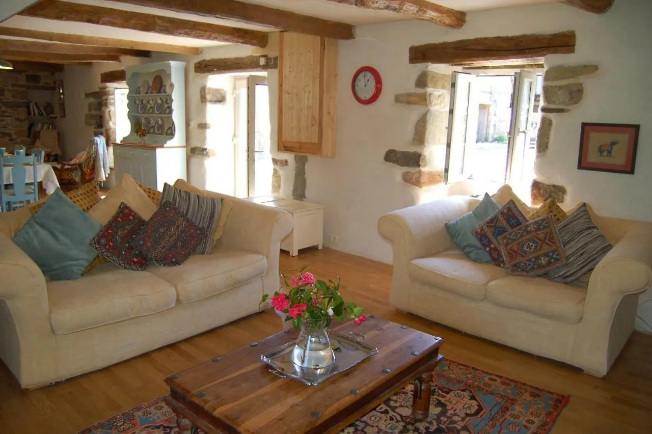 Corentin Cottages - Stewart Morpurgo Plomodiern Гостевой дом