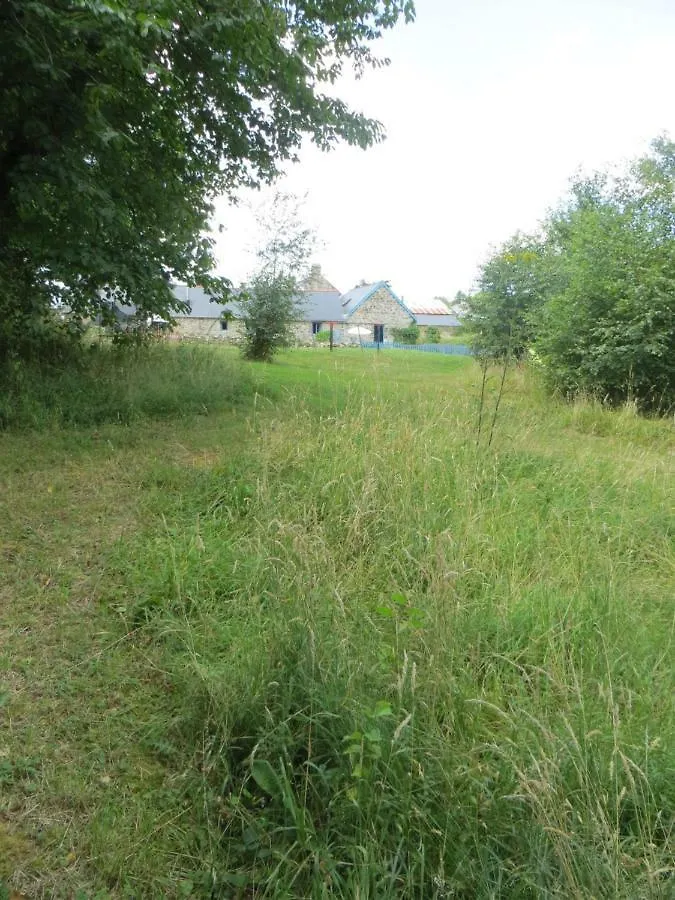 Corentin Cottages - Stewart Morpurgo Plomodiern