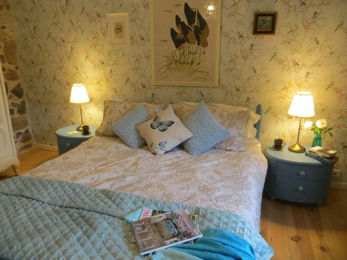 Corentin Cottages - Stewart Morpurgo Plomodiern