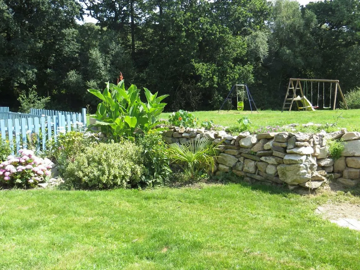 Corentin Cottages - Stewart Morpurgo Plomodiern Франция